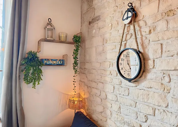 A 10 Minutes A Pied De La Gare Et Des Rives De L'orne Lägenhet